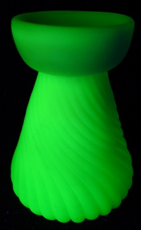 Burmese glass hyacinth vase