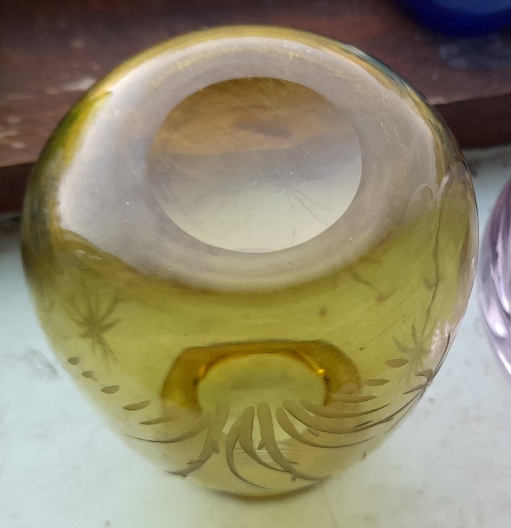 amber engraved crocus vase polished pontil base